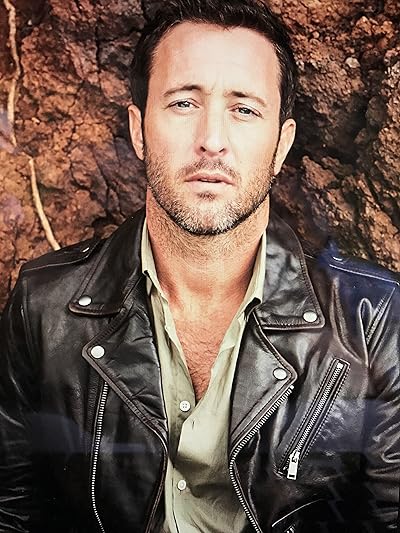 Alex OLoughlin
