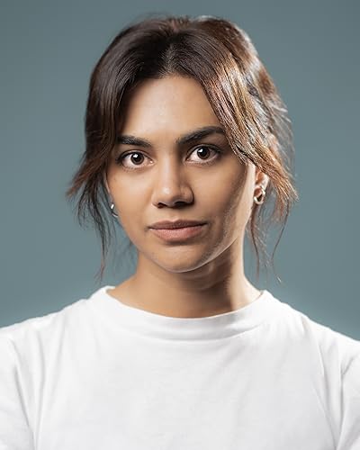 Lisa Ambalavanar