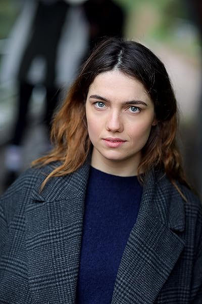 Nell Barlow